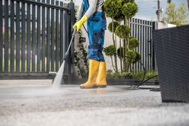 Animal Enclosure Cleaning in Richland, MS